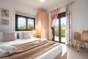 Stylish Bedsit Getaway 2 at Kriopighi